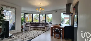 Apartment at Quincy-sous-Sénart (91480)