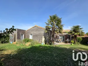 House at Coëx (85220)