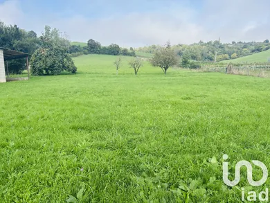 Terrain à bâtir à Chuzelles (38200)