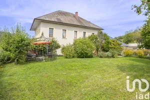House in Entrelacs (73410)