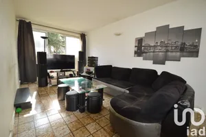 Apartment in Sucy-en-Brie (94370)