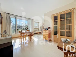 Apartment at Maisons-Laffitte (78600)