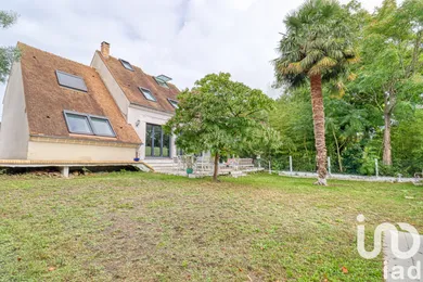 Maison à Pontoise (95300)