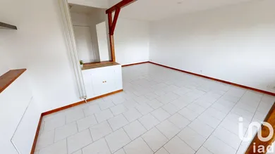 Apartment in Le Mée-sur-Seine (77350)
