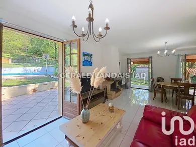 House at Calmont (31560)