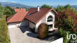 Maison d'architecte à Usinens (74910)