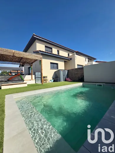 House at Bompas (66430)