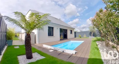 Detached house in Mayenne (53100)