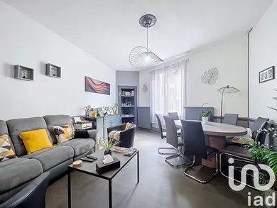 Townhouse in Moulins (03000)