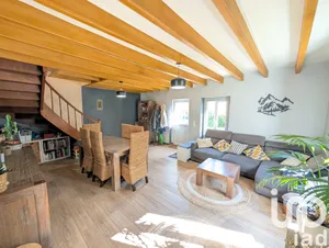 House at La Puye (86260)