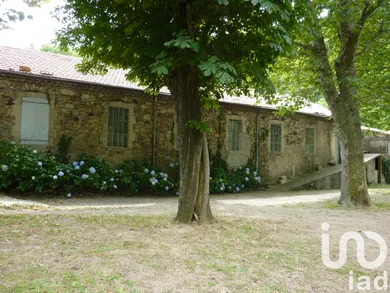 House at Burzet (07450)