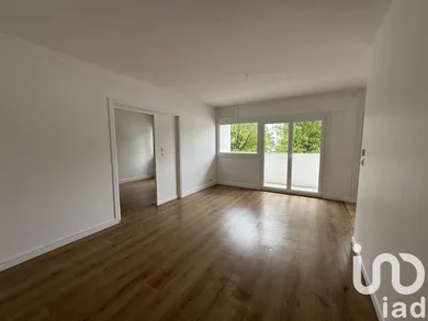 Apartment in Le Mée-sur-Seine (77350)