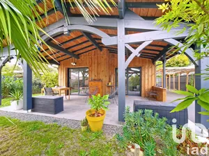 Traditional house in Gujan-Mestras (33470)