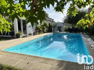Traditional house at Pompignac (33370)
