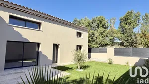 Maison traditionnelle à Aubignan (84810)
