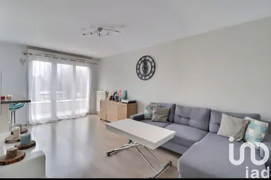 Apartment in Trappes (78190)