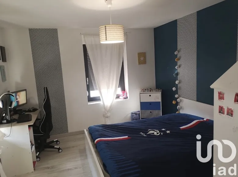 Maison 5 pièces 300 m² · à Seppois-le-Haut · 300 m² · 220 000 €