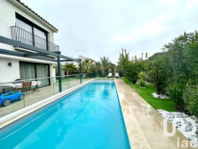 Maison à Fréjus (83600)