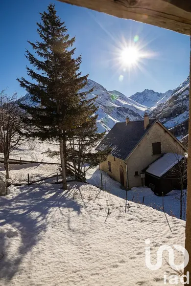 Traditional house in VILLAR-D'ARENE (05480)