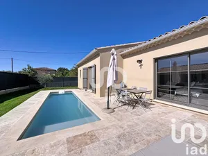 House at Mazan (84380)