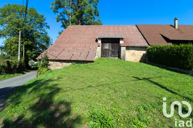 Barn at Saint-Étienne-aux-Clos (19200)