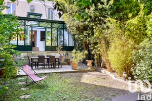 Maison à Suresnes (92150)