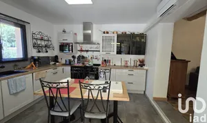 Maison à Saint-Julien (83560)