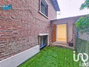 Apartment in Saint-Ouen-sur-Seine (93400)