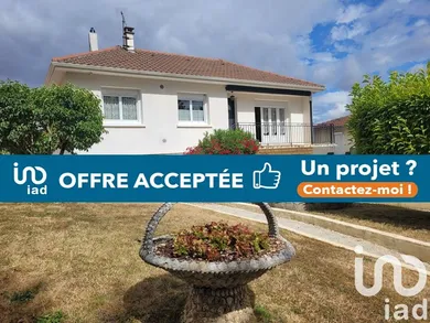 Maison à Ruffec (16700)