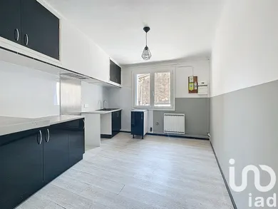 Village house at Corneilhan (34490)