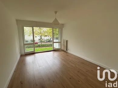 Apartment in Nantes (44100)