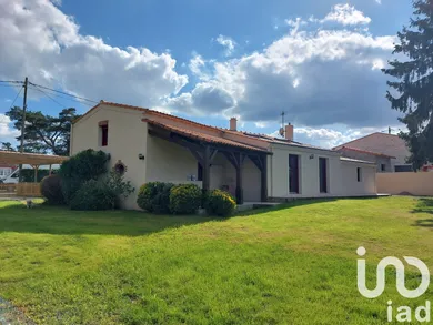 House in SAINT-JULIEN DE CONCELLES (44450)