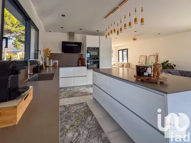 Maison d'architecte à Canohès (66680)