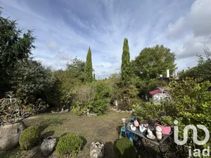 Terrain à Villefranche-de-Lonchat (24610)