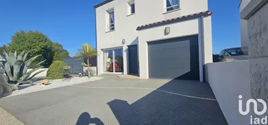 Traditional house at Le Bernard (85560)