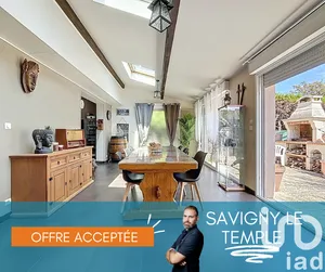 House at Savigny-le-Temple (77176)