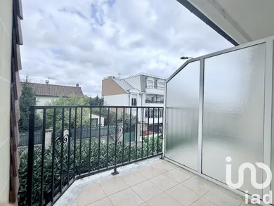 Apartment in Neuilly-Plaisance (93360)