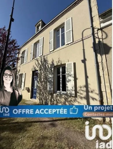 House at Saint-Pierre-le-Moûtier (58240)