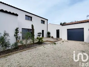 Maison à La Rochelle (17000)