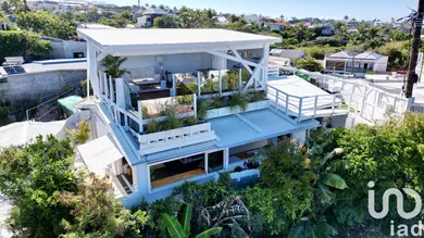 Demeure à Saint-Pierre (97410)