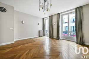 Appartement à Paris (75008)