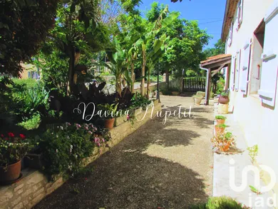 Maison traditionnelle à Caillavet (32190)