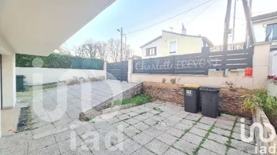 Maison à Saint-Denis (93200)