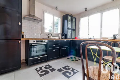 Maison traditionnelle à Saint-Germain-lès-Arpajon (91180)