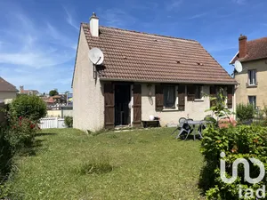 Detached house at Auxerre (89000)