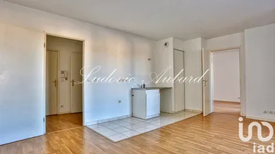 Apartment in Combs-la-Ville (77380)