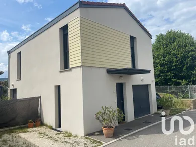 Maison traditionnelle à Mornant (69440)