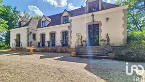 Maison à Villeneuve-sur-Auvers (91580)