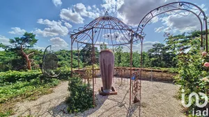 Maison à Villeneuve-sur-Auvers (91580)