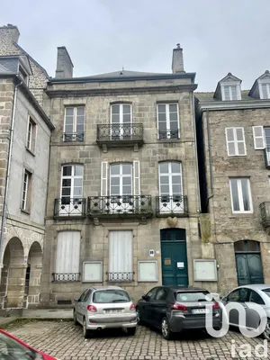 Building at Dinan (22100)